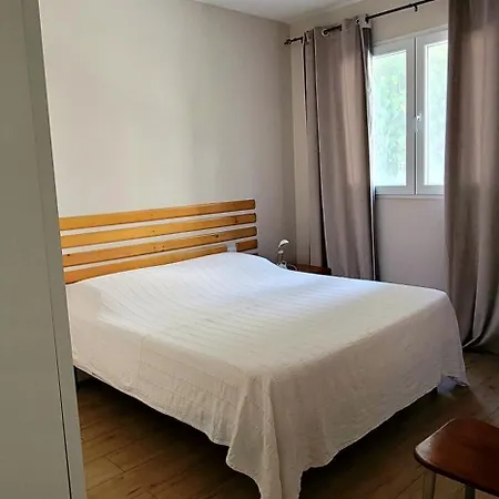 Near Apartment. Апартаменты Голем